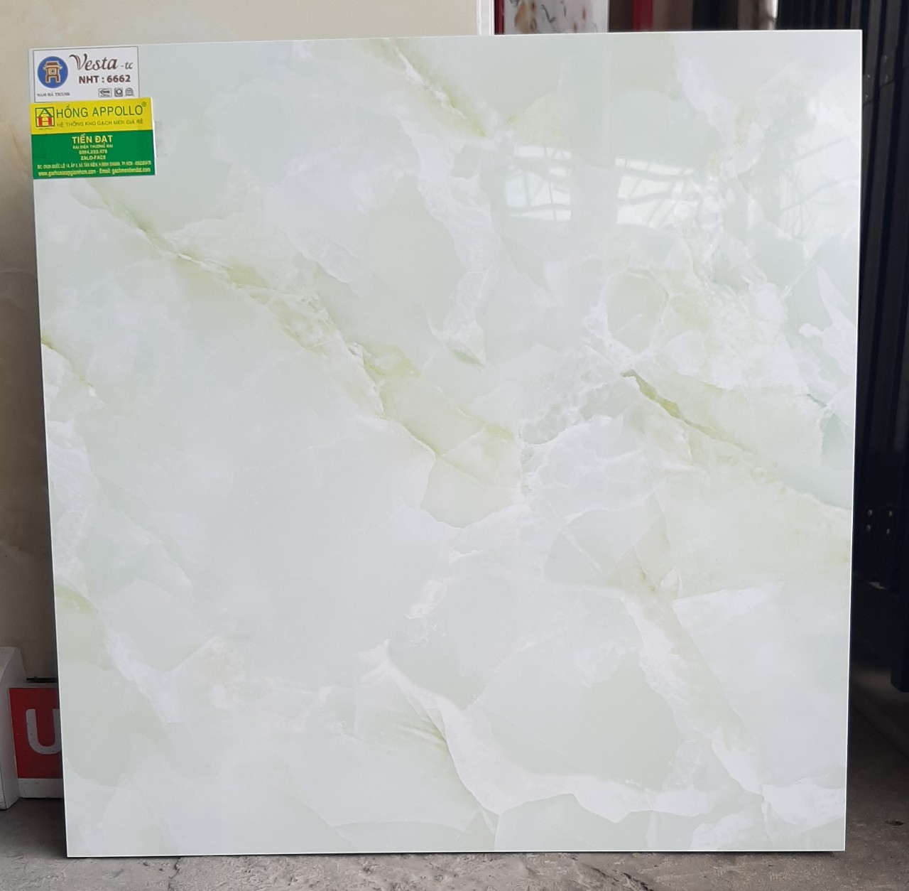 Gạch bóng kiếng 60x60 giá rẻ