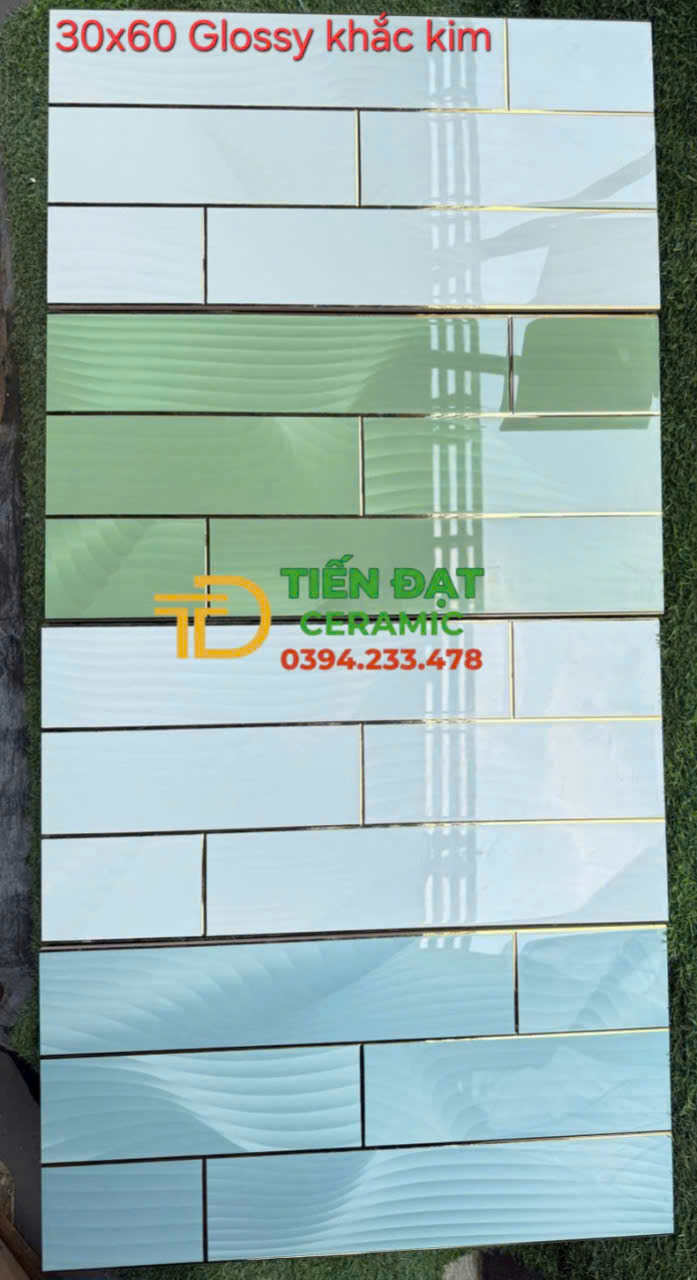 Gạch Bóng Kiếng 30x60 Nhũ Vàng Cao Cấp Mới Nhất