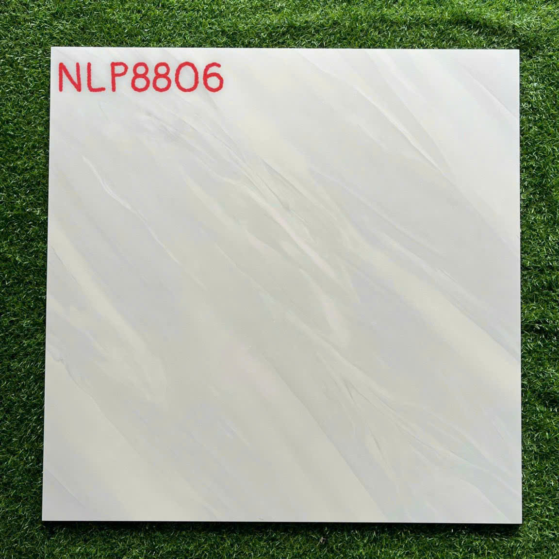 Đá Bóng Kiếng Cao Cấp 80x80 Lát Nền Xả Kho Giá Rẻ