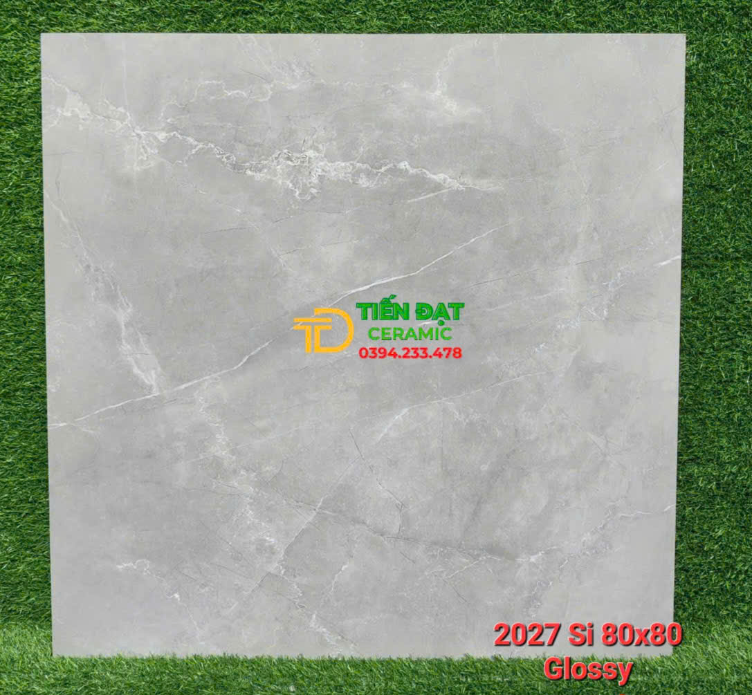 Gạch Cao Cấp 80x80 Ốp Lát Xám Nhạt Vân Đá Tại Quậ 6