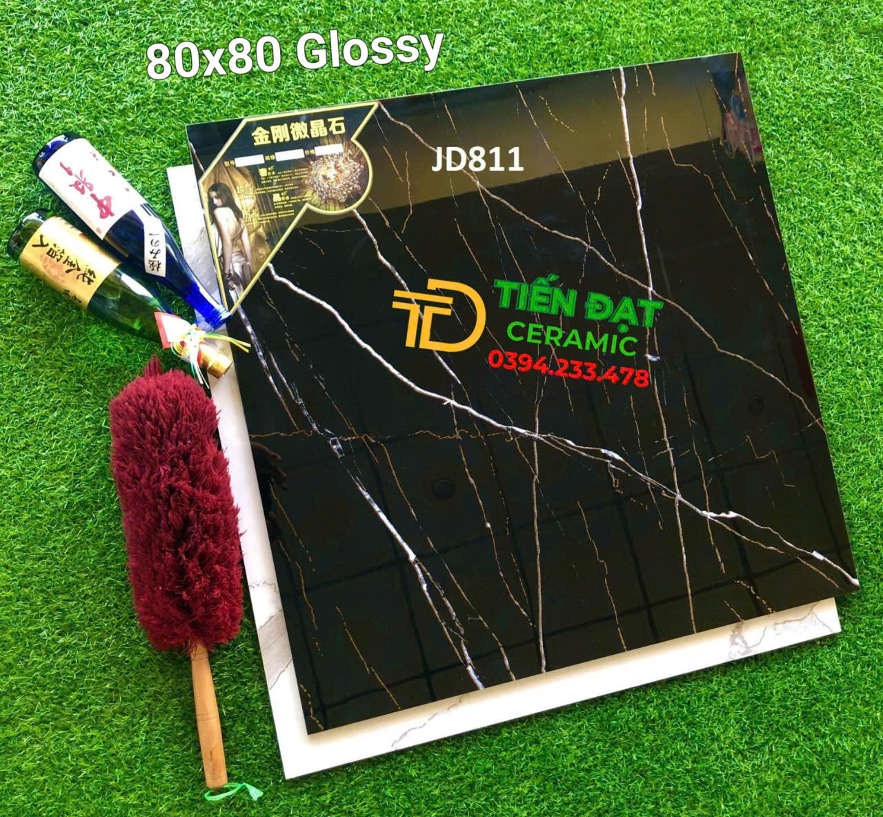 Gạch Cao Cấp Ốp Mặt Tiền 80x80 TQ Đen Trắng Khắc Kim