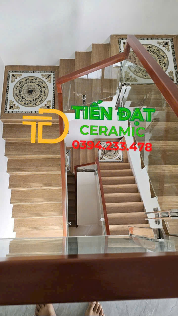 Gạch Cầu Thang Giả Gỗ 47x120 Nhập Khẩu China Trung Quốc