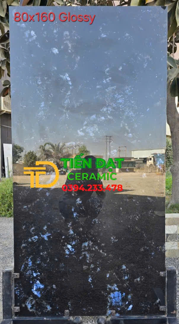 Gạch Khổ Lớn Ốp Mặt Tiền 80x160 Đen Hoa Cương Bóng Kiếng