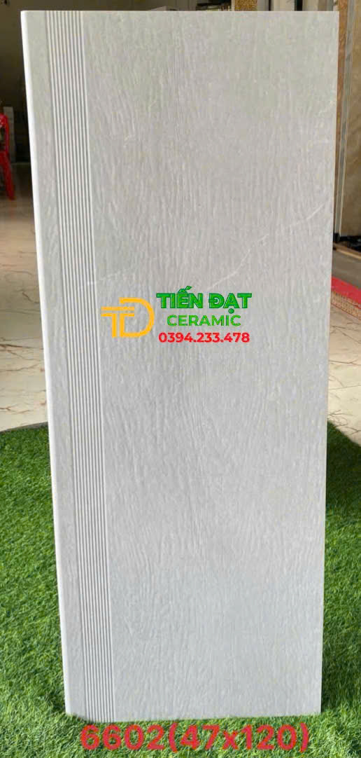 Kho Gạch Cầu Thang TQ 47x120 Giả Gỗ Tại Quận 7 Giá Rẻ 