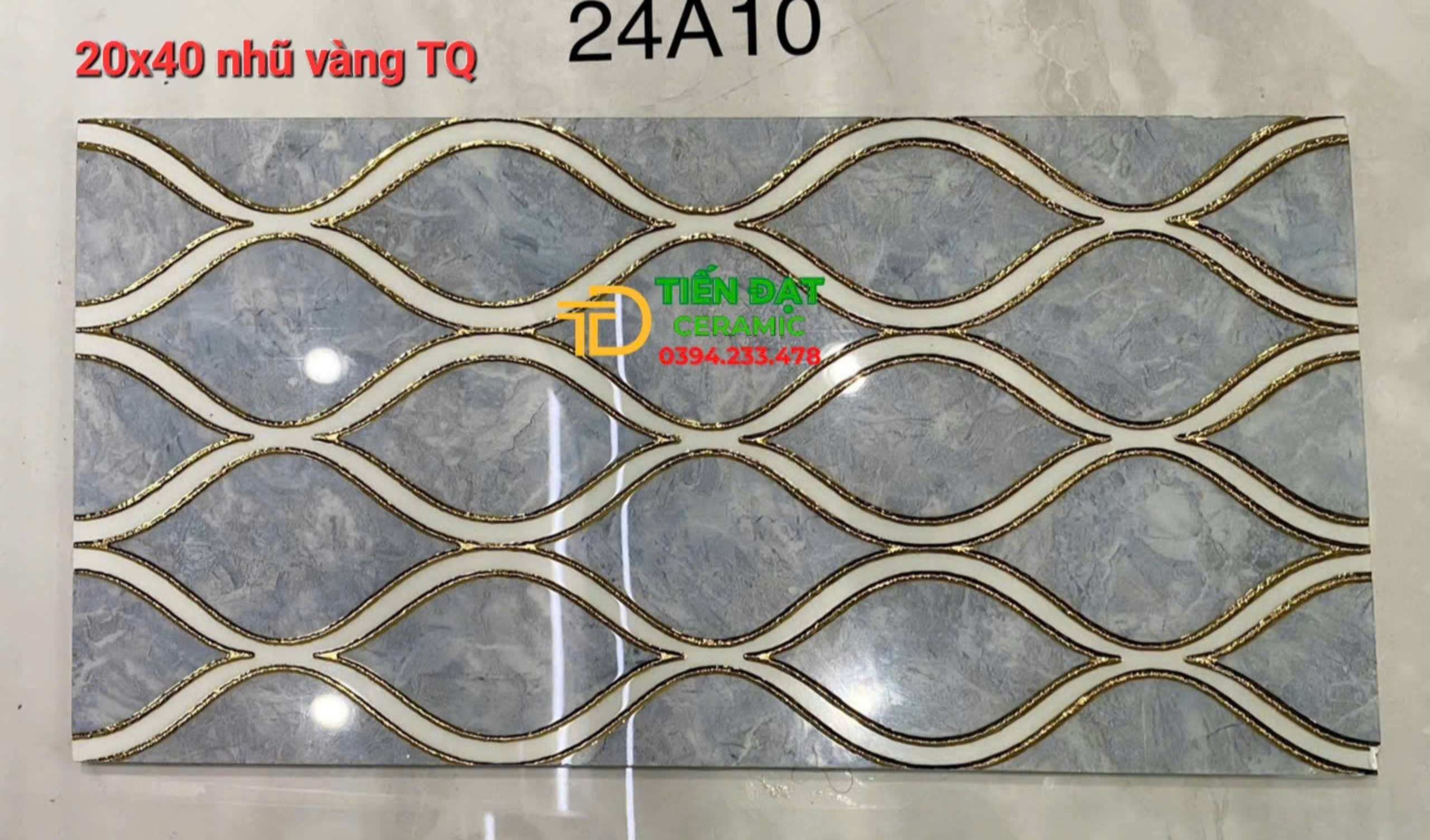 Kho Gạch Trang Trí 20x40 Nhũ Vàng Bóng Kính TQ