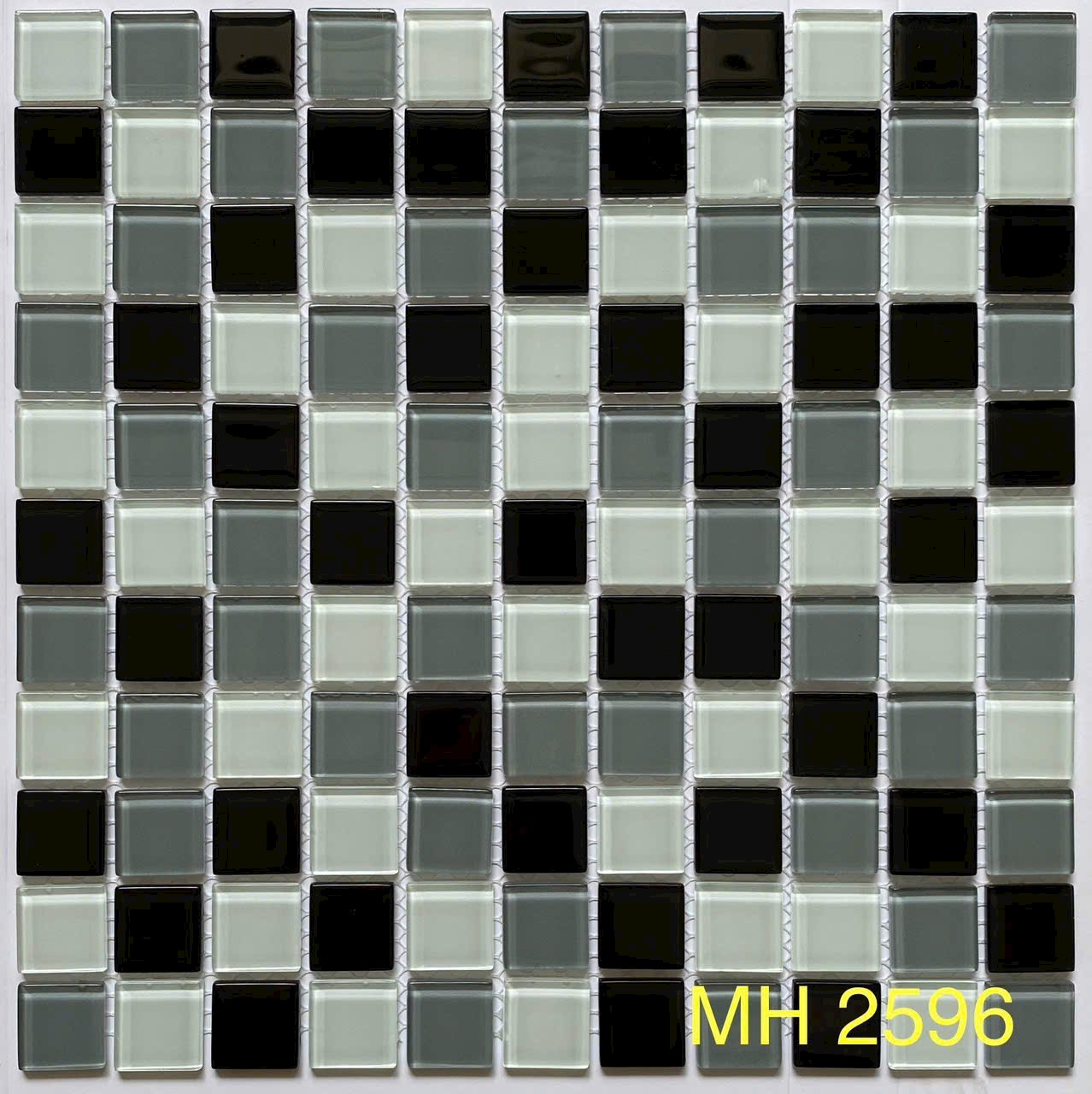 Gạch Gốm Mosaic 30x30 Hạt Nhỏ Trắng Đen Giá Rẻ