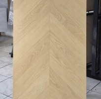 Gạch Giả Gỗ Xương Cá 60x120 Vân Vàng Nhạt Nhập Khẩu TQ