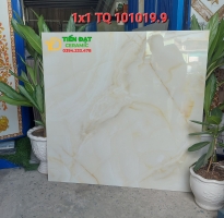 Gạch Khổ Lớn 100x100 Lát Phòng Khách Vân Vàng Mẫu Mới