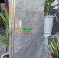 Gạch Nhập Khẩu 47x120 Ốp Lát Tam Cấp Nhũ Vàng