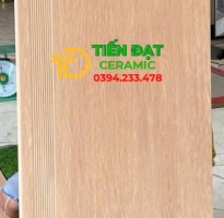 Gạch Nhập Khẩu Cầu Thang TQ 47x120 Vân Gỗ Vàng Lát Tam Cấp