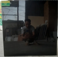 Gạch ốp lát giá rẻ 60x60 đen trơn siêu bóng