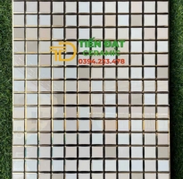 Gạch Ốp Lát Trang Trí Hồ Bơi 30x60 TQ Nhũ Vàng Cao Cấp