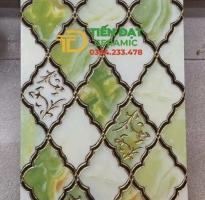 Gạch Ốp Trang Trí Biệt Thự 30x60 Hình Ô Vuông Khắc Vàng