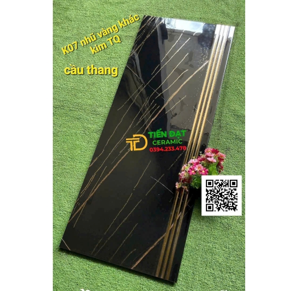 Tổng Kho Gạch Cầu Thang TQ 47x120 Rải Hạt Nhũ Vàng K07